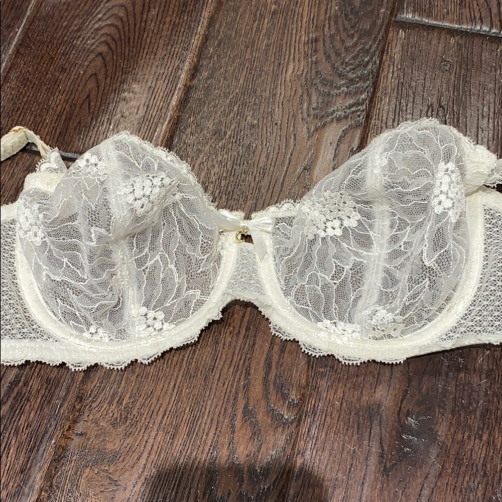 Neiman Marcus Chantelle bra!